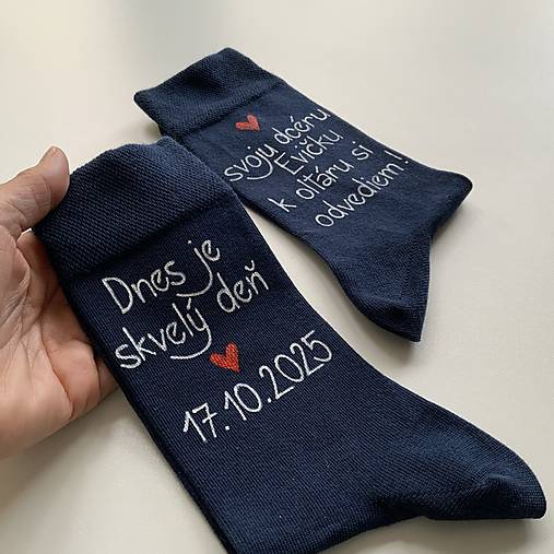 Maľované ponožky pre otca ženícha / nevesty (otca nevesty tmavomodré (maľba nad členkom))