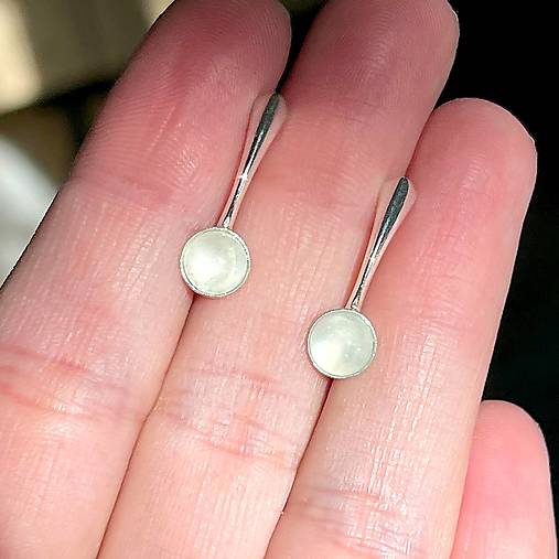 White Moonstone Ag925 Earrings / Náušnice s bielym mesačným kameňom A100