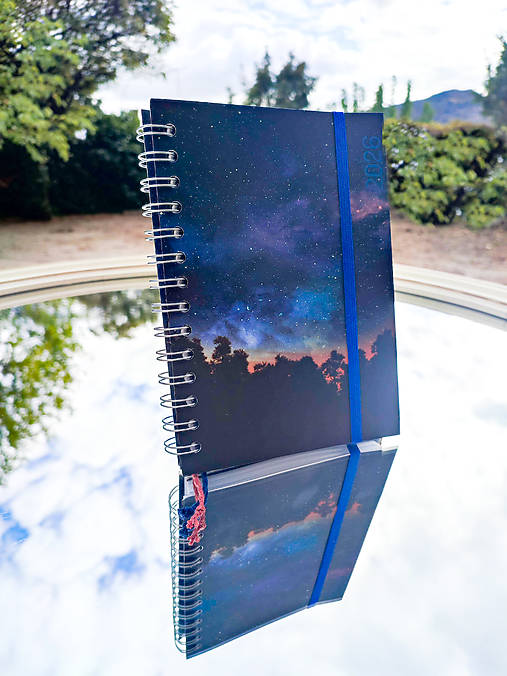 Papiernictvo - Diár Nočná obloha unisex 2026 - 17820958_