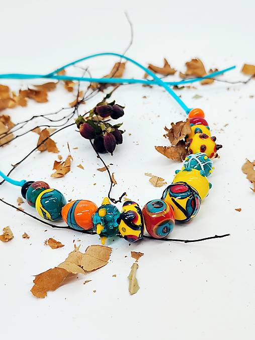 Náhrdelnik "AGATHA" zo skla 