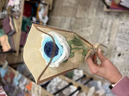 Ručne háčkovaný kvet (10)