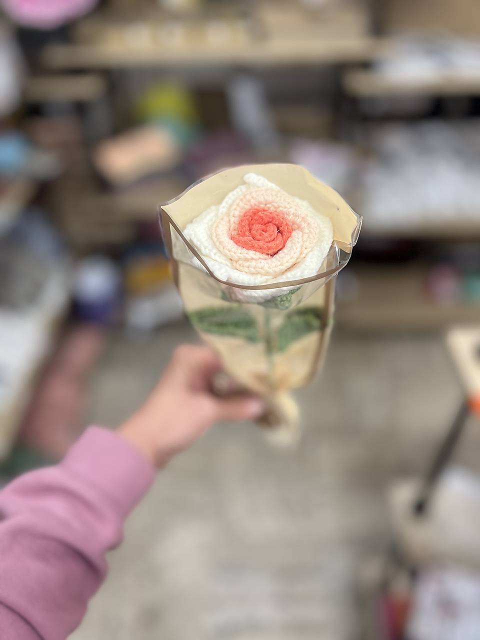 Ručne háčkovaný kvet (2)