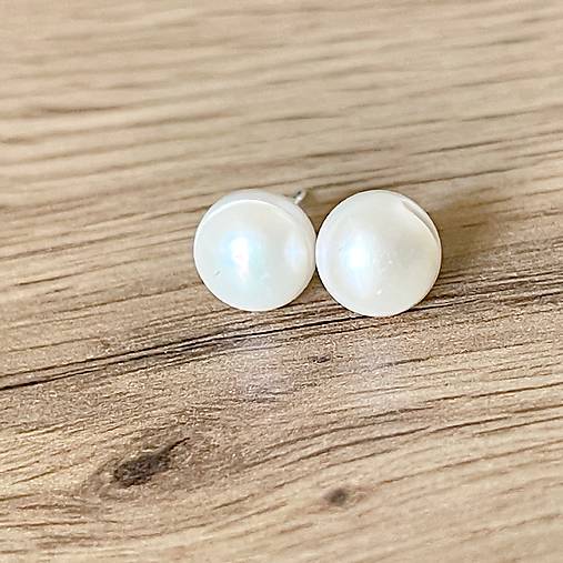 Freshwater Pearls AG925 Stud Earrings / Puzetové náušnice so sladkovodnými perlami 8-9mm E055