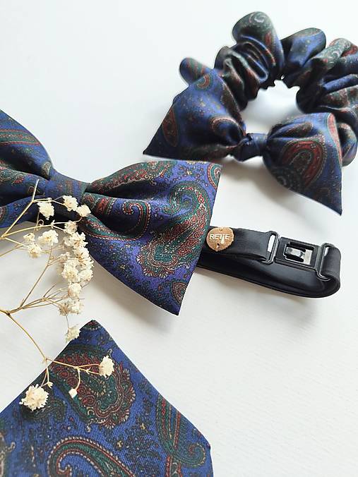 Tmavomodrý ornamentový set