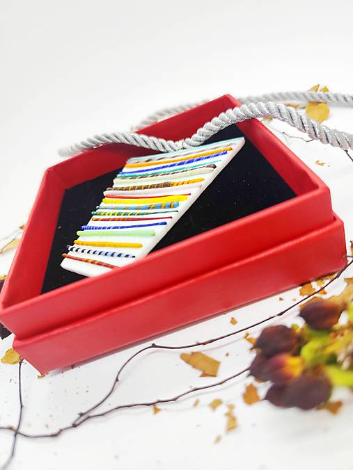 Sklenený prívesok "MAYA"