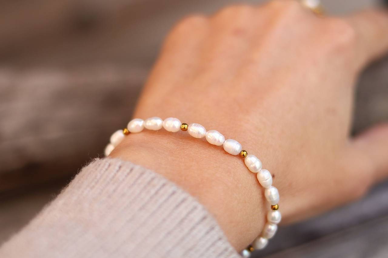Perlový náramok 