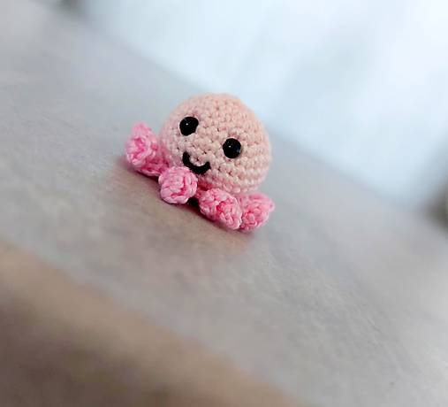 Naozaj mini medúzka