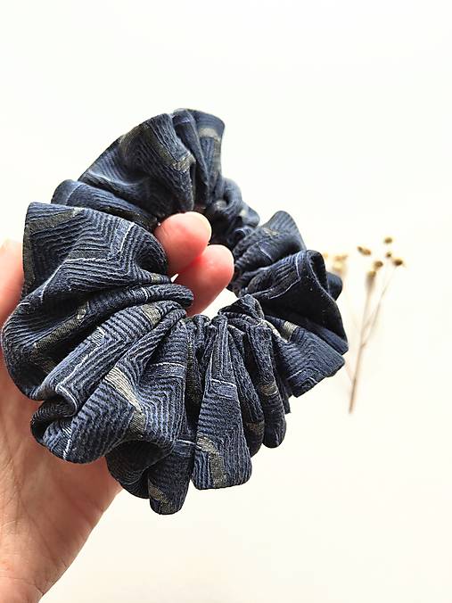 Basic MAXI scrunchie (Tmavomodrá I.)