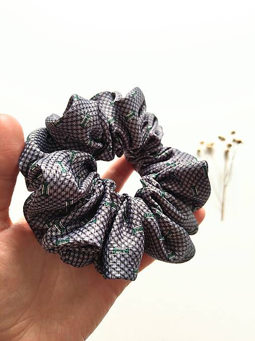 Basic MAXI scrunchie (Šedá)