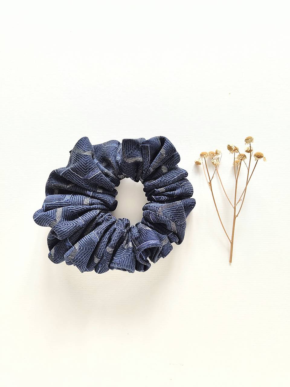 Basic MAXI scrunchie (Tmavomodrá I.)