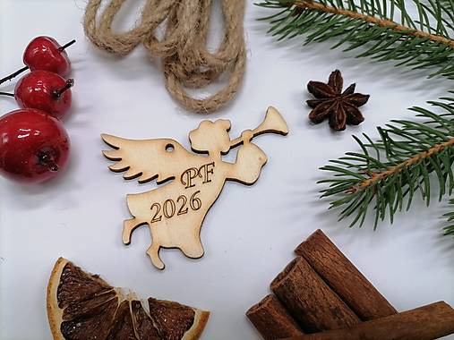 Dekorácie - Ozdoba na stromček anjelik PF 2026 - 17827137_