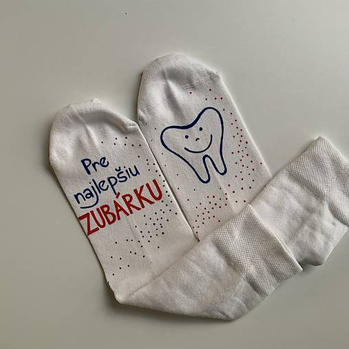 Sada maľovaných ponožiek pre najlepšiu (zubárku)