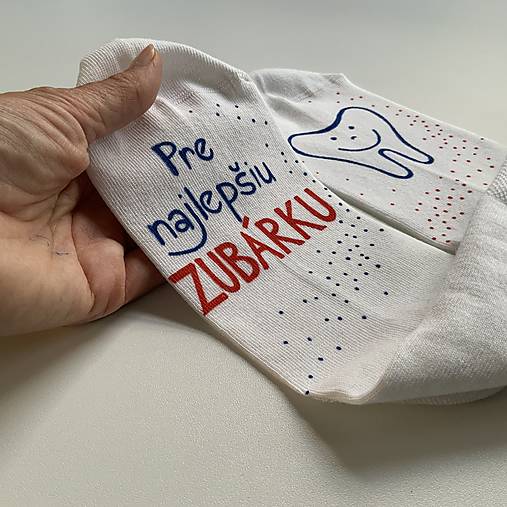 Sada maľovaných ponožiek pre najlepšiu (zubárku)