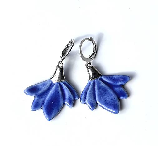 Náušnice - Porcelánové náušnice - Tmavomodré kvietky - 17830277_