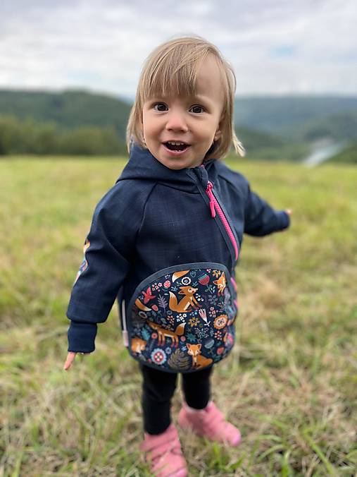 Softshellka jarná "líštička na lúke" 