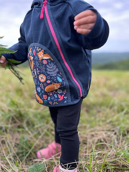 Softshellka jarná "líštička na lúke" 