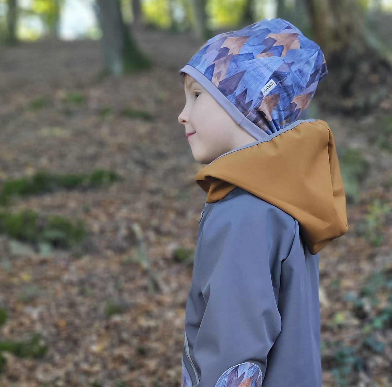 Dvojvrstvová čiapka "mysterious mountains" (čiapka, na oh: 52-54cm, 4-7rokov)