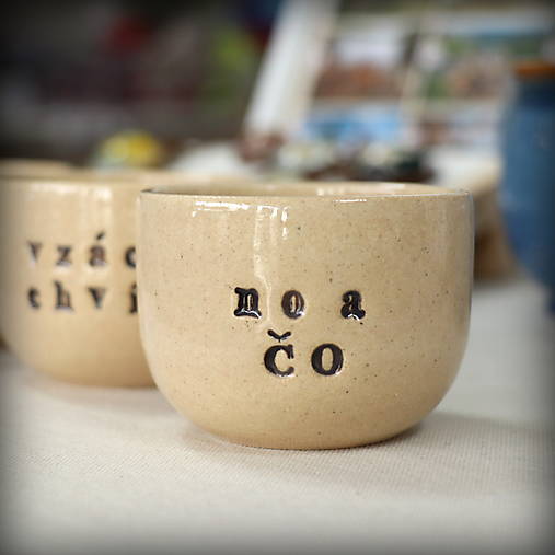 Keramické hrnčeky s nápisom (120 ml)