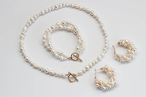 Náhrdelník Júlia s riečnymi perlami