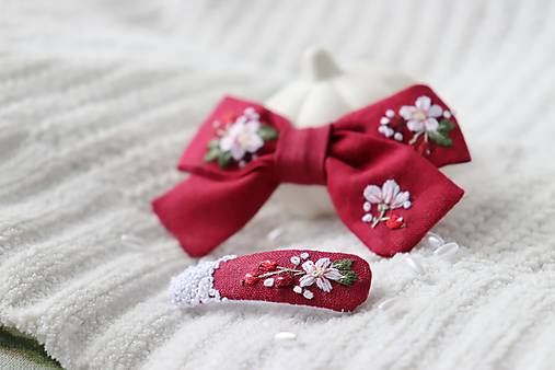 Detské doplnky - Vyšívaná sada Šípová ruža - mašľa + sponka ♡ - 17837157_