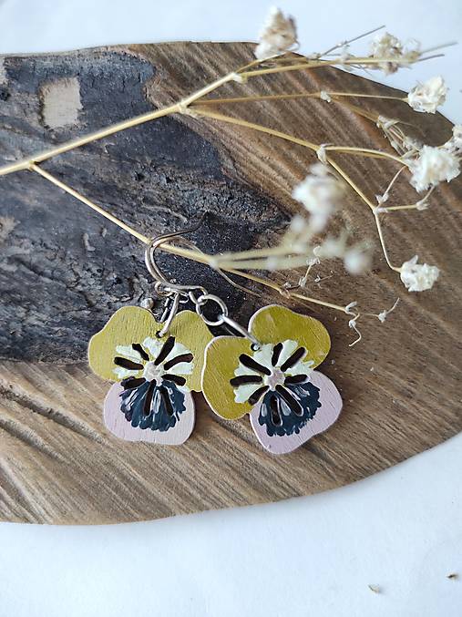 Náušnice - drevené náušnice-sirôtky v ružovo-zlatej - 17836640_