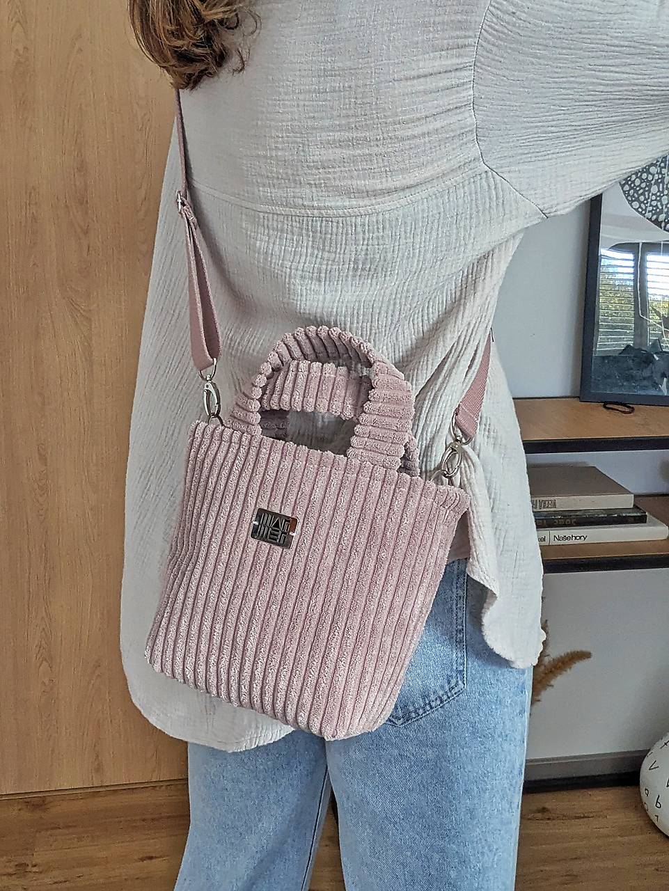 Menčestrová kabelka  L I N A - staroružová