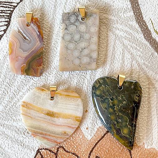 Heart Jasper Pendant AG925 Gold Plated / Pozlatený strieborný prívesok jaspis A0015