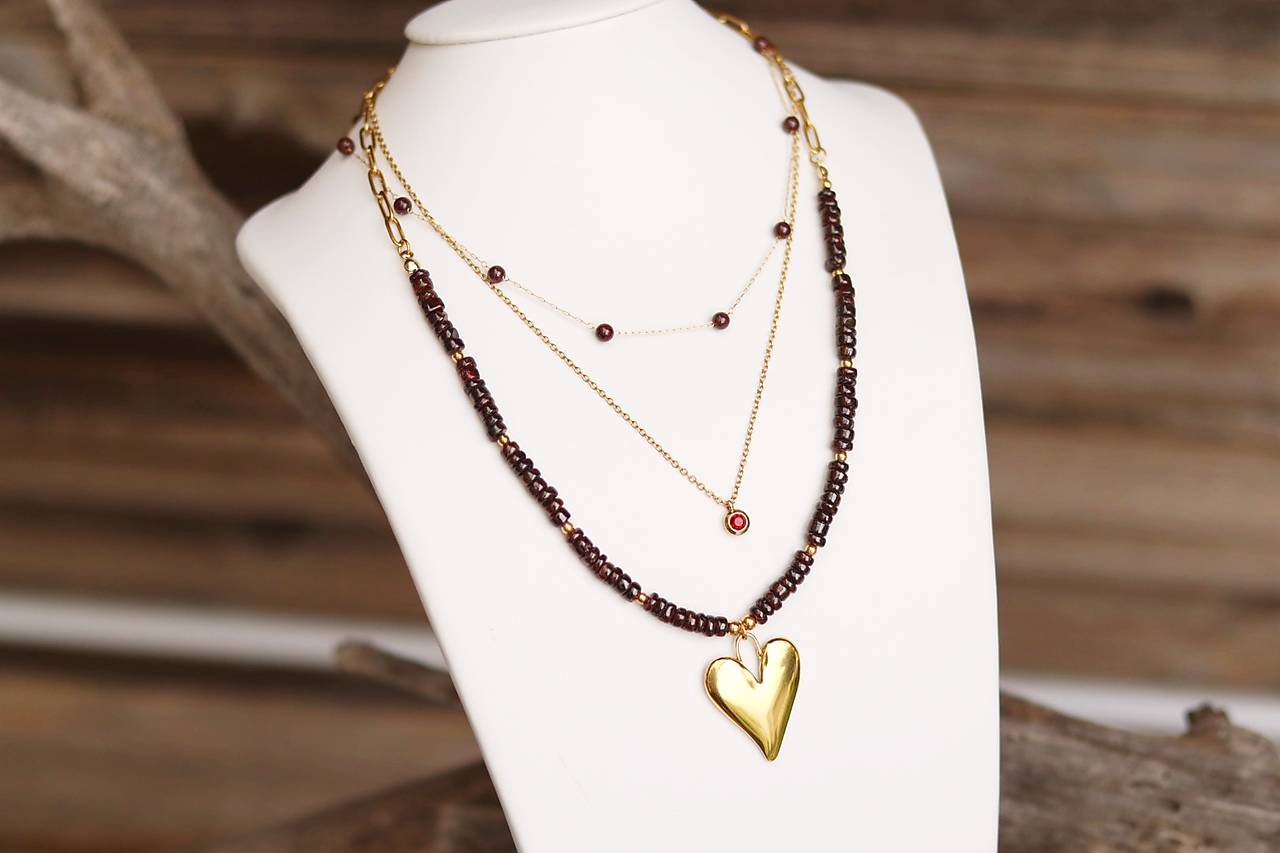 Náhrdelník granát 