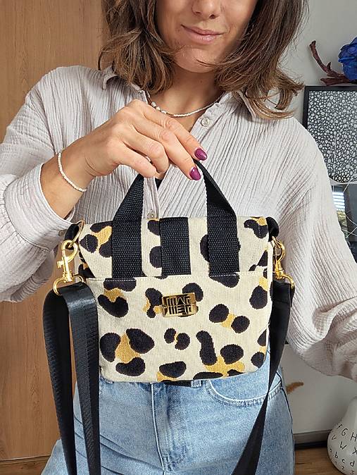 Kableka  A A R O N - leopard