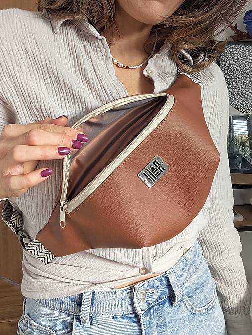 Ľadvinka - koženková hnedá