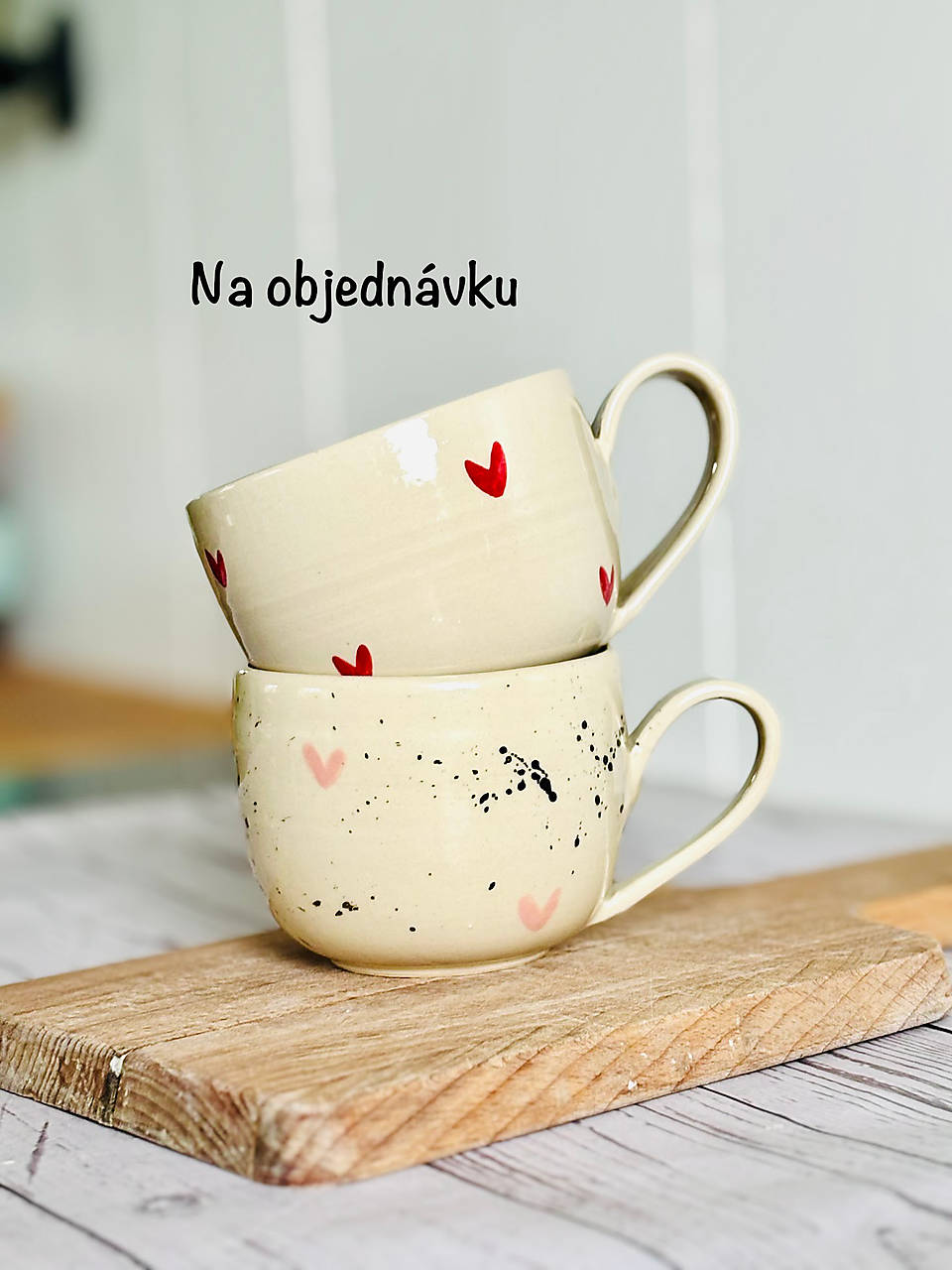 Latte šálka maľovaná NA OBJEDNÁVKU (280ml, su uškom)