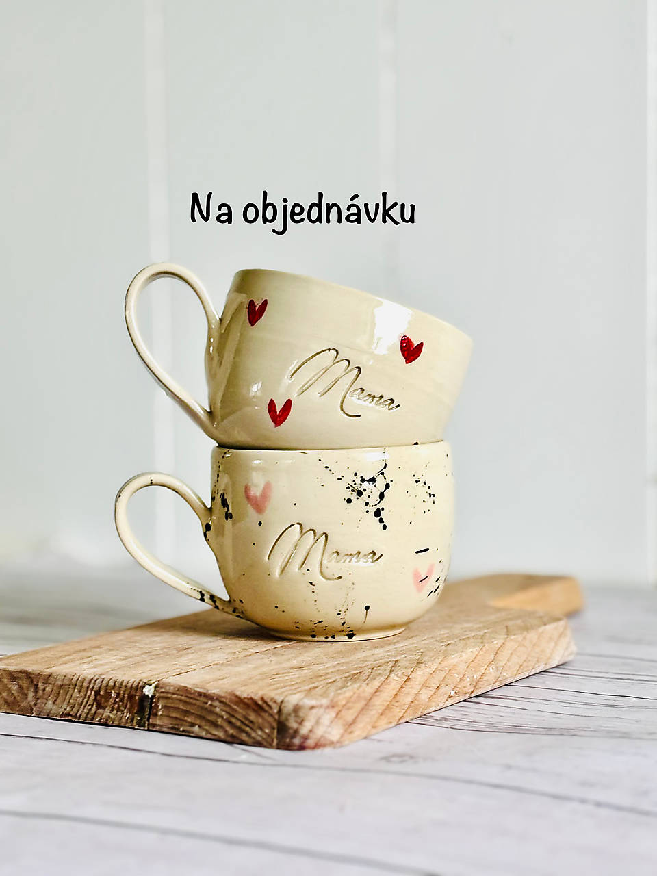 Latte šálka maľovaná mama NA OBJEDNÁVKU (280ml, su uškom)