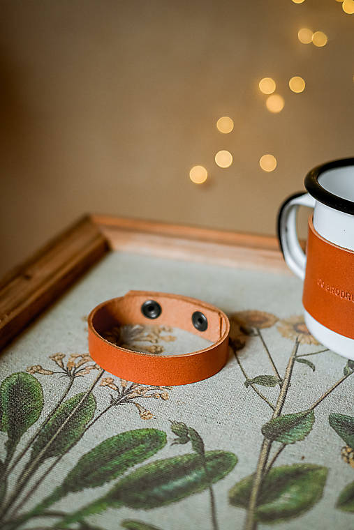 Kožený náramok s textom na želanie