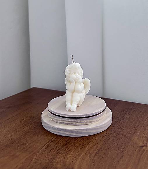 Sviečky - Dizajnová sójová sviečka anjelik - 17846840_