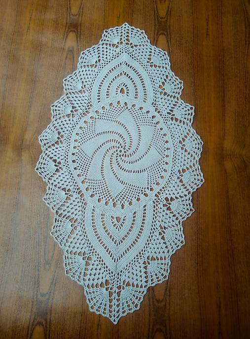 Úžitkový textil - Ručne háčkovaná dečka H97 oválna biela rozmerov 66x36cm - 17846841_