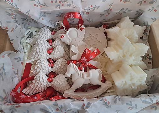 Sada ozdôb na vianočný stromček