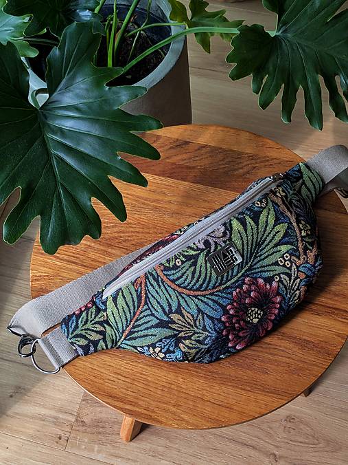 Ľadvinka - tmavá kvetová