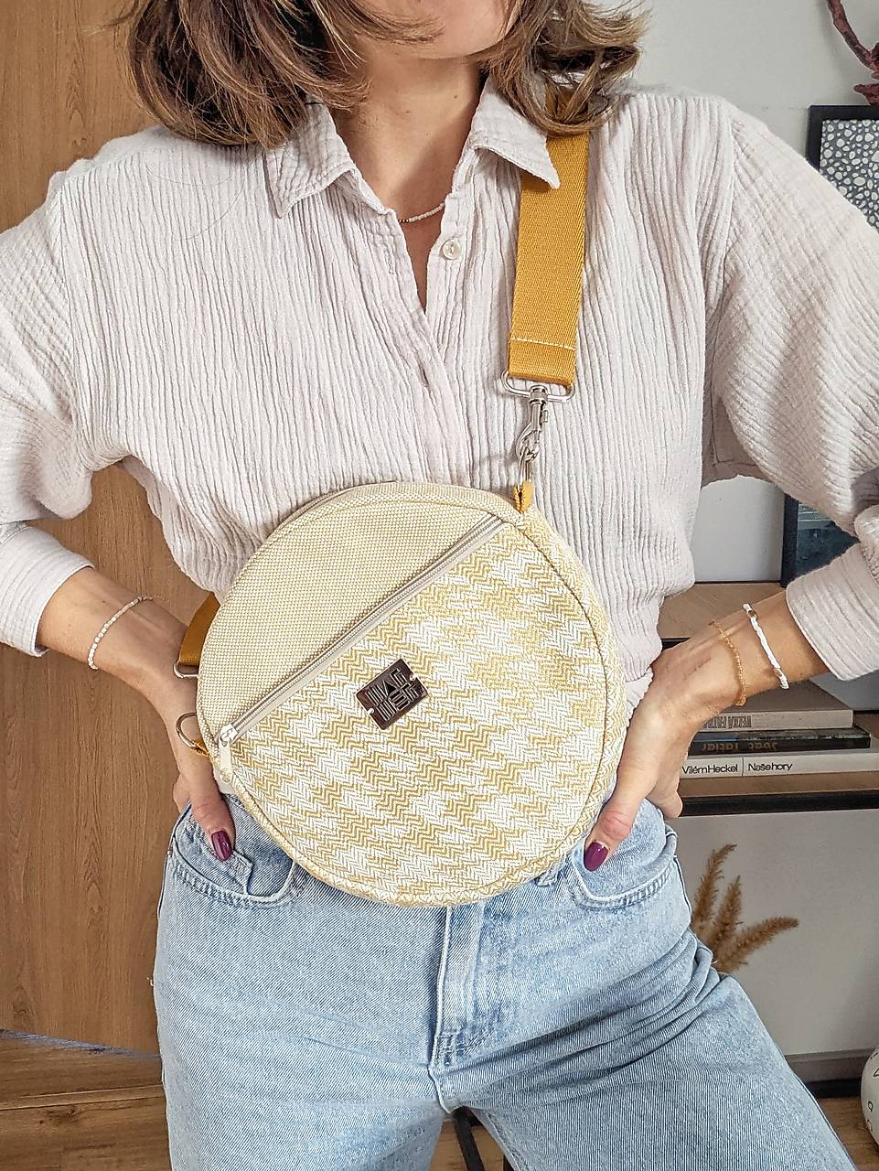 Kabelka  M U L T I  - žltá