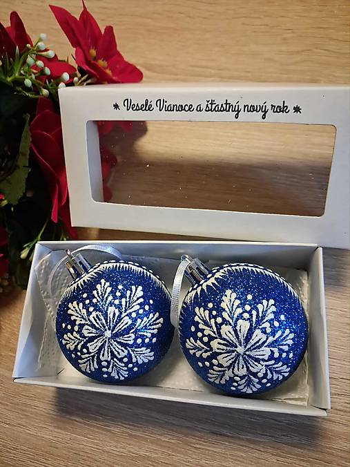 Dekorácie - Vianočné gule v darčekovom balení-glitrové - 17850578_