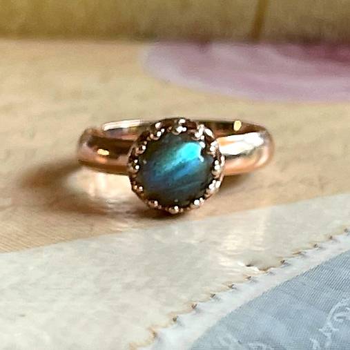 Labradorite Filigree Silver Ag925 Rose Gold Plated Ring / Strieborný prsteň s labradoritom pozlátený A0007