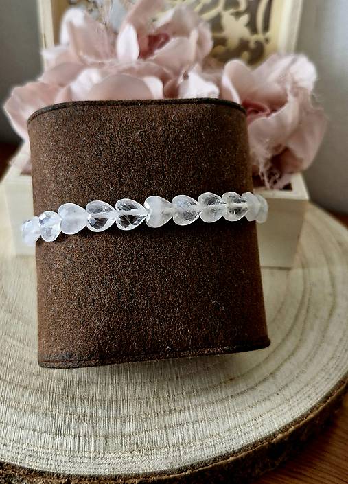 Náramok krištáľové srdcia