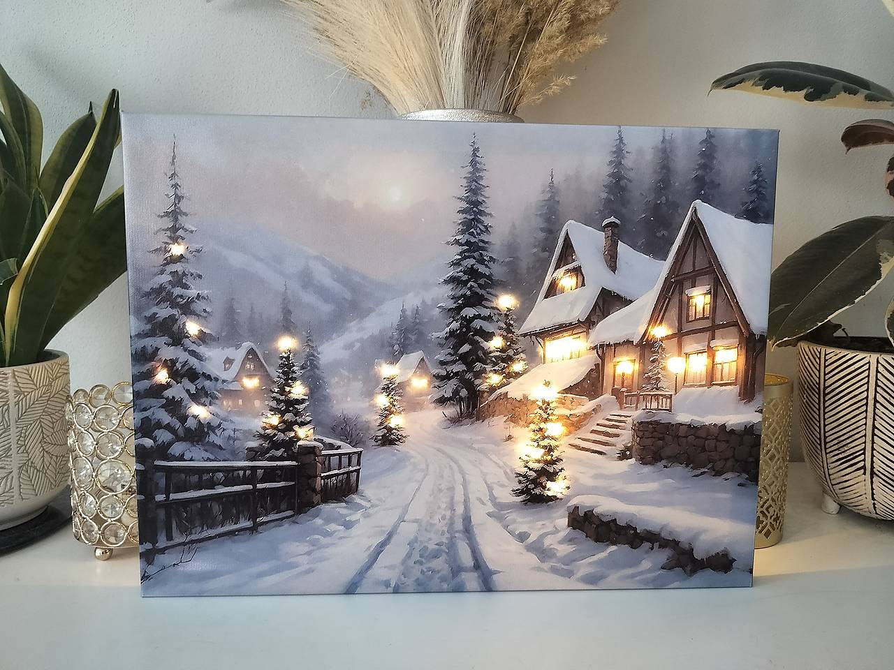 Svietiaci vianočný obraz – Horské chalúpky v zime (40 × 30 cm)
