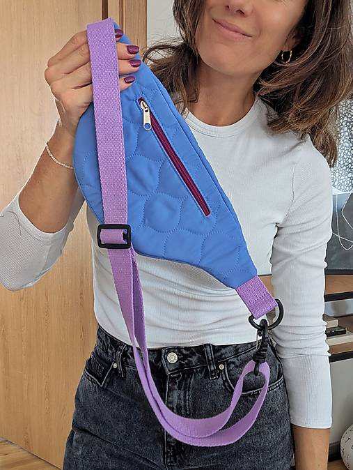 Prešívaná ľadvinka - modrofialová