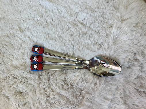 Lyžička  (Medvedík na modrom)