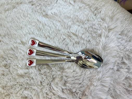 Lyžička  (Jedno srdiečko)