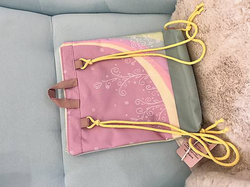 Detský dizajnový batoh (1)