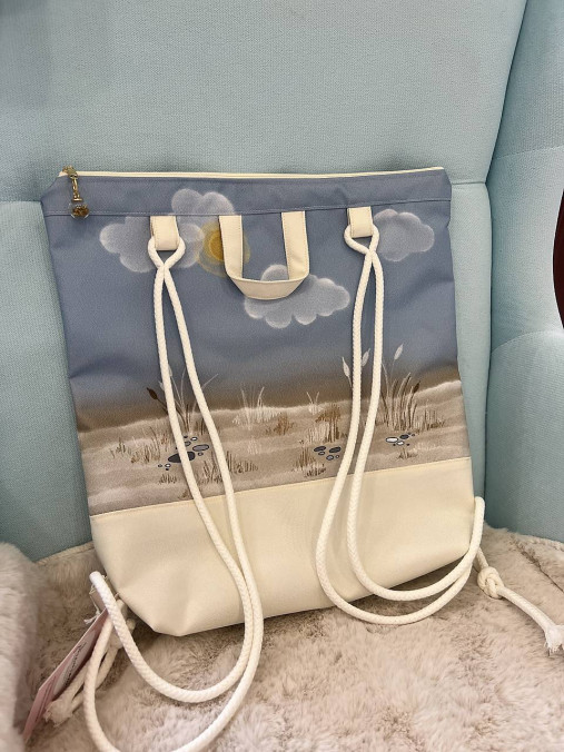 Dámsky dizajnový batoh