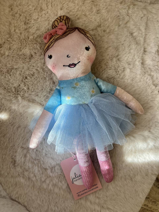 Mäkkučká bábika (Modrá)