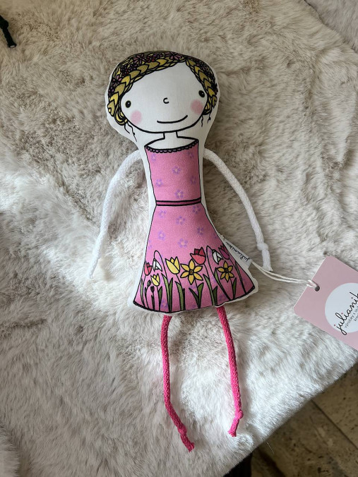 Bábika do ručičky (1)