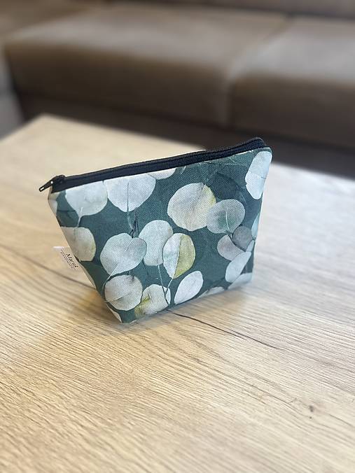 Kozmetická taštička - eukalyptus